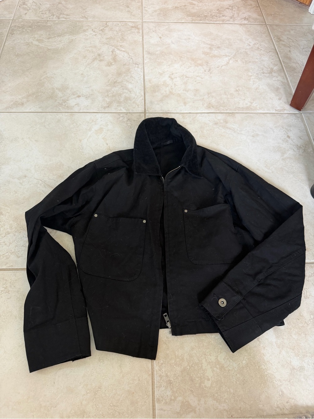 Uniqlo zip up short jacket size small
